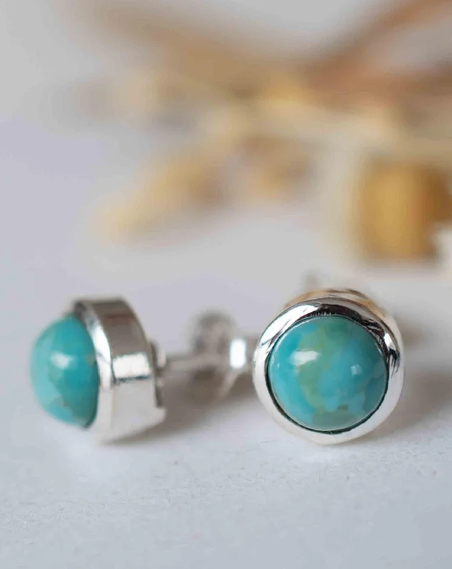 Delicate Earrings ~ Turquoise ~ Sterling Silver 925 ~ ME064