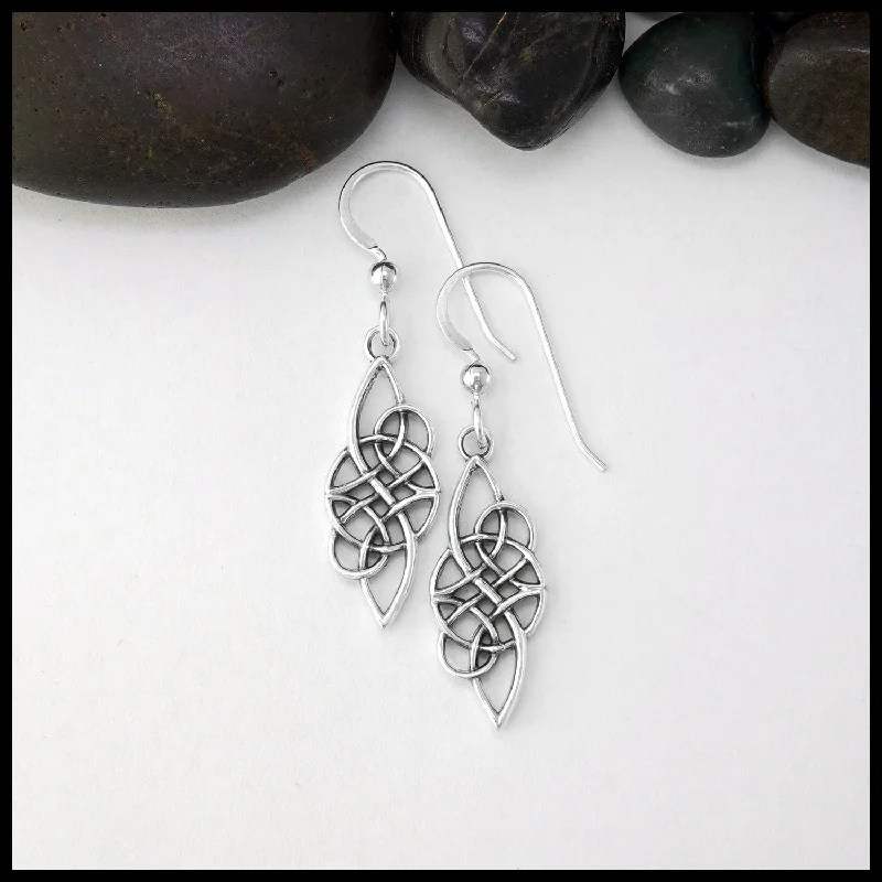 Le Chéile Earrings in Silver