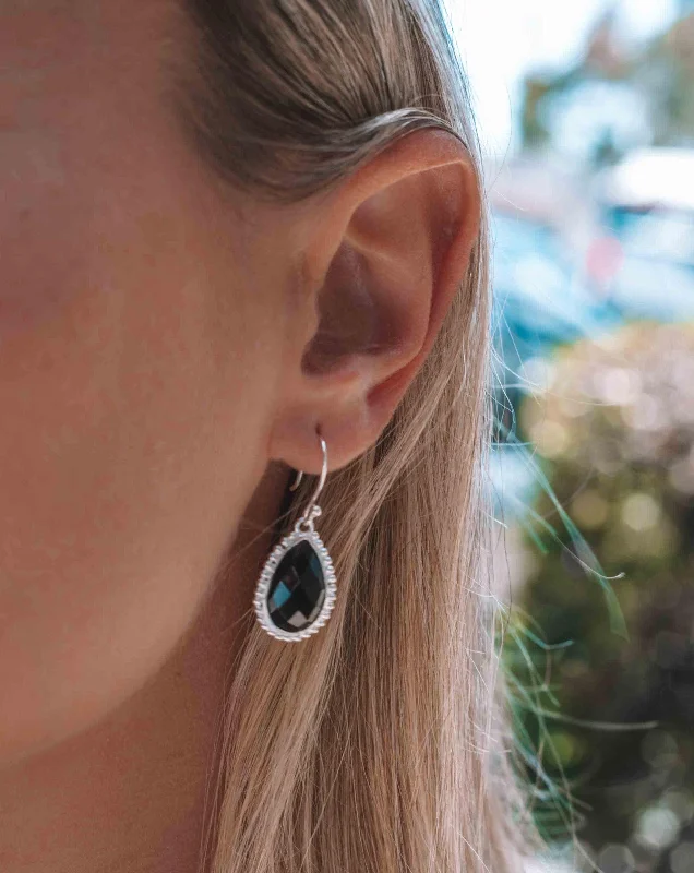 Black Onyx Earrings ~ Sterling Silver 925 ~ ME192