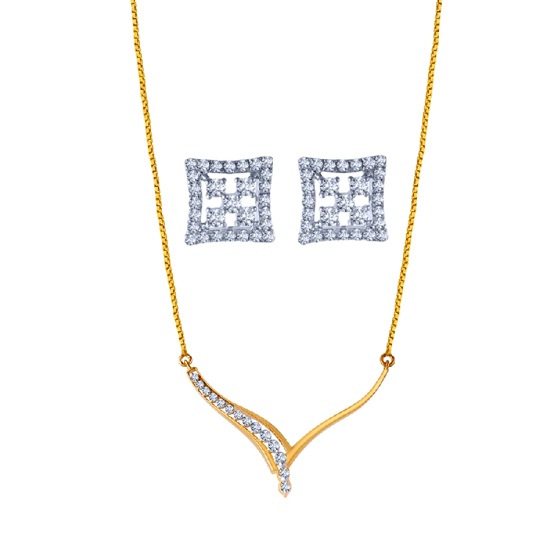 18k Stunning Diamond Pendant And Earrings Set