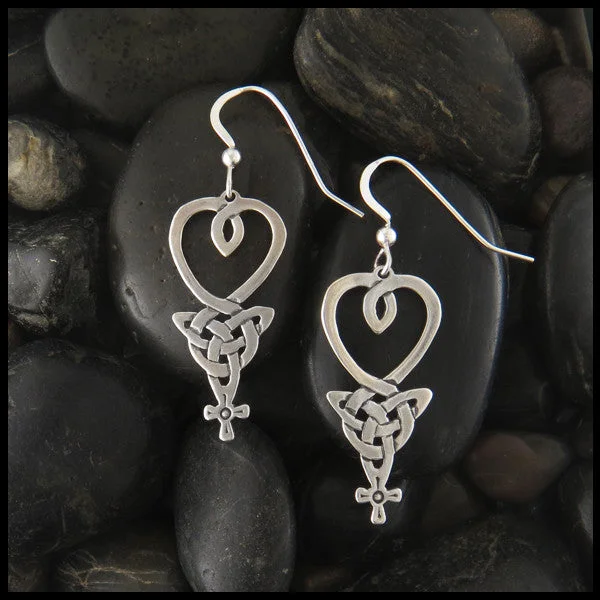 An Teor Earrings in Silver