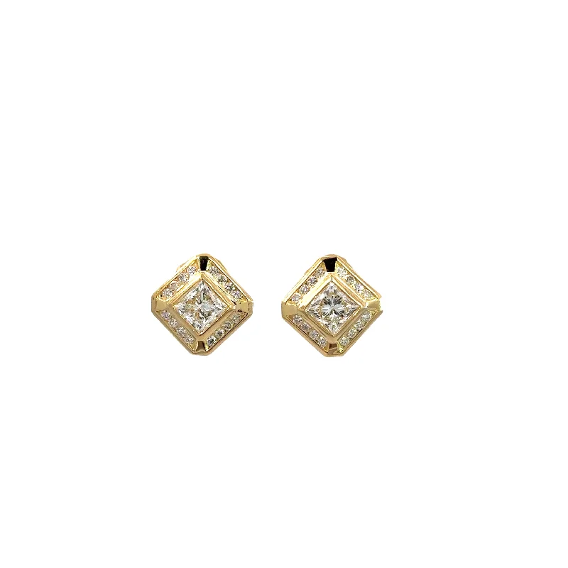 Late Century 14kt Yellow Gold .92 & .95ct Princess Cut Diamonds + .33cttw Studs