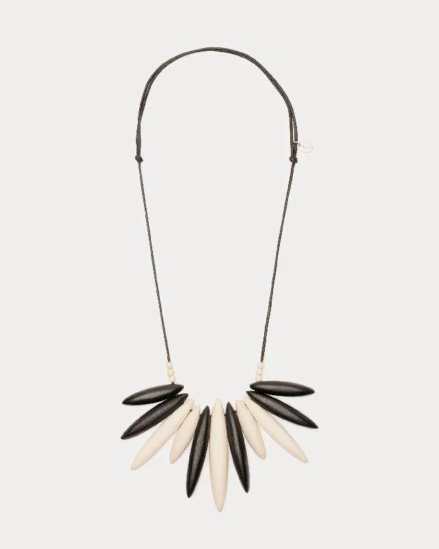 Bird of Paradise Necklace Black White