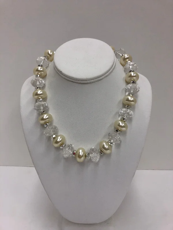 Necklace By Premier Designs