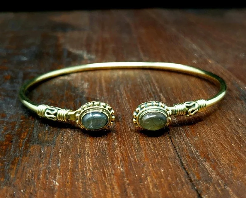 Simple Labradorite Bracelet