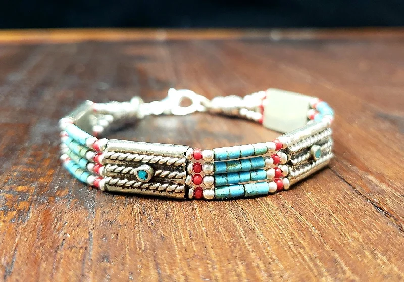 Simple Tibetan Turquoise Bracelet