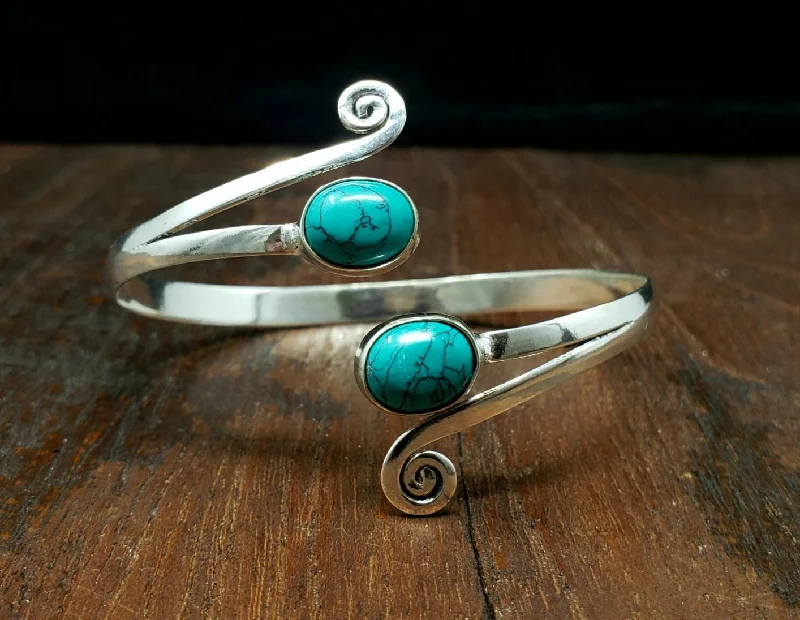 Winds of Turquoise Bracelet